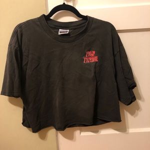 pulp fiction cropped tee